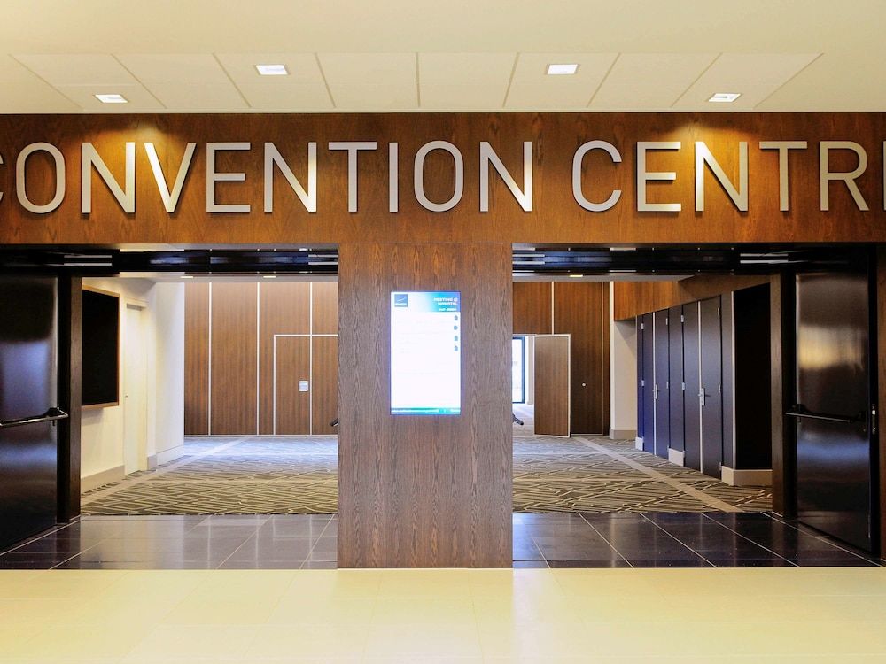 undefined Novotel Amsterdam City 4