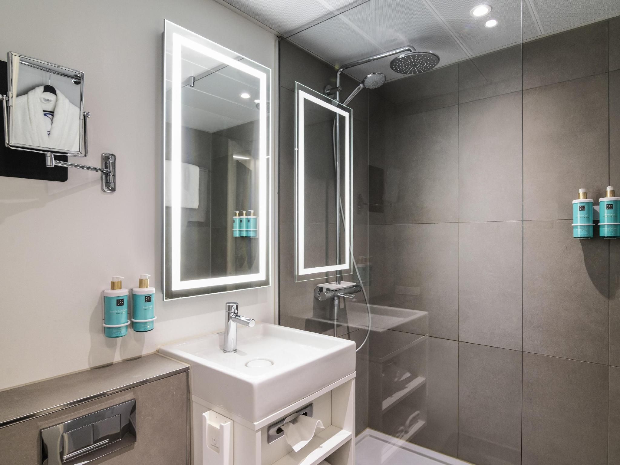 Executive Room with 1 King size bed