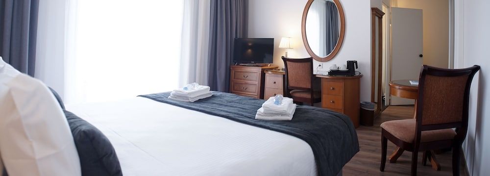 Chambre Deluxe vue sur Lac ( Sans Balcon )