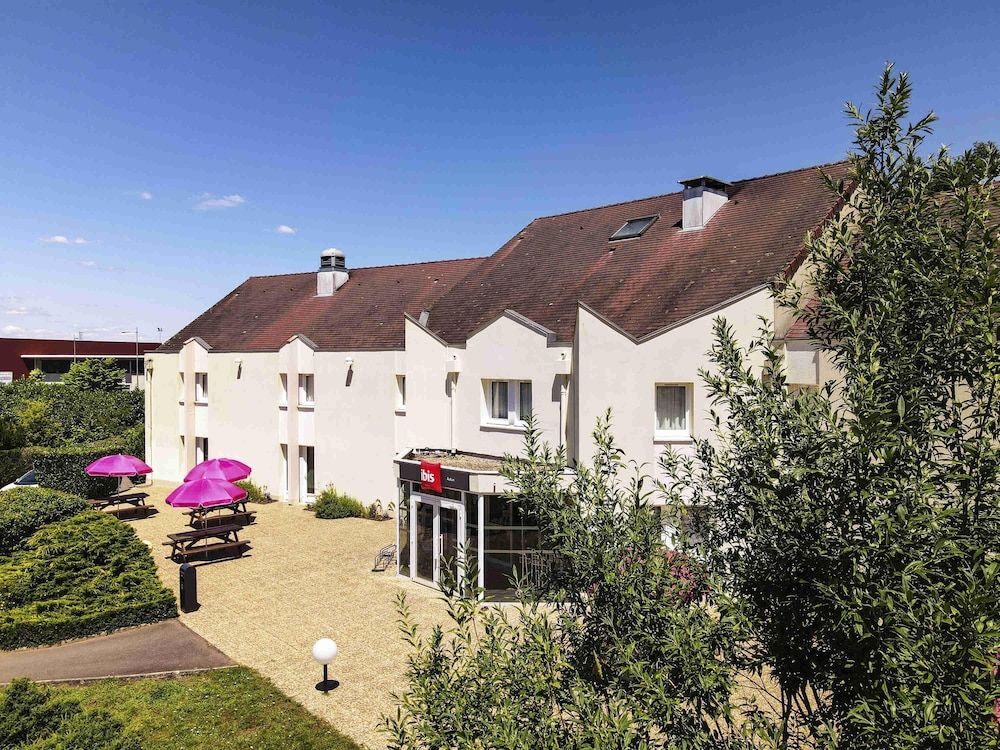 ibis Autun
