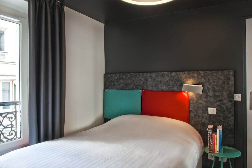 undefined Hotel des Métallos