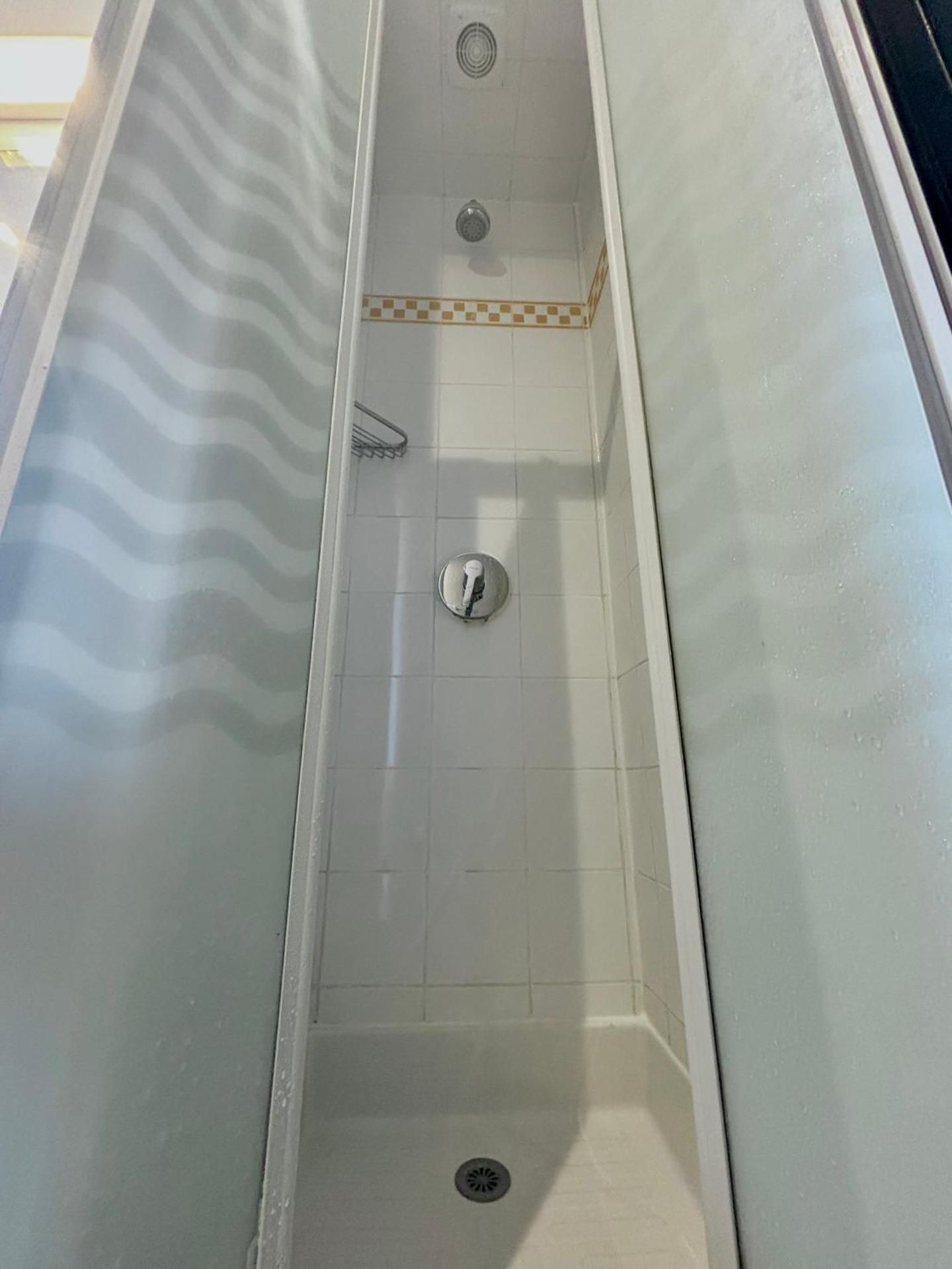 undefined Peace & Love - Hostel 7