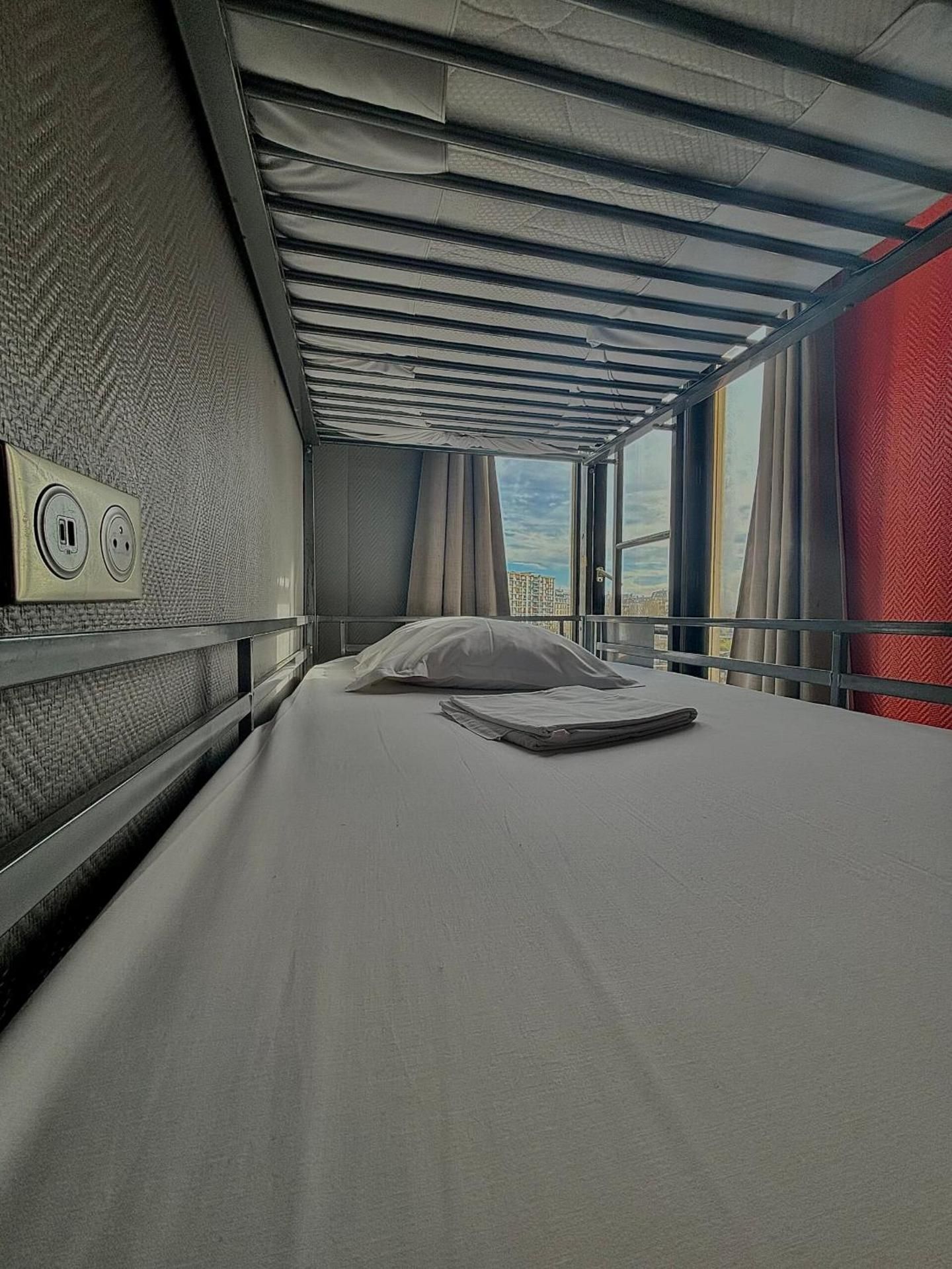 undefined Peace & Love - Hostel 5