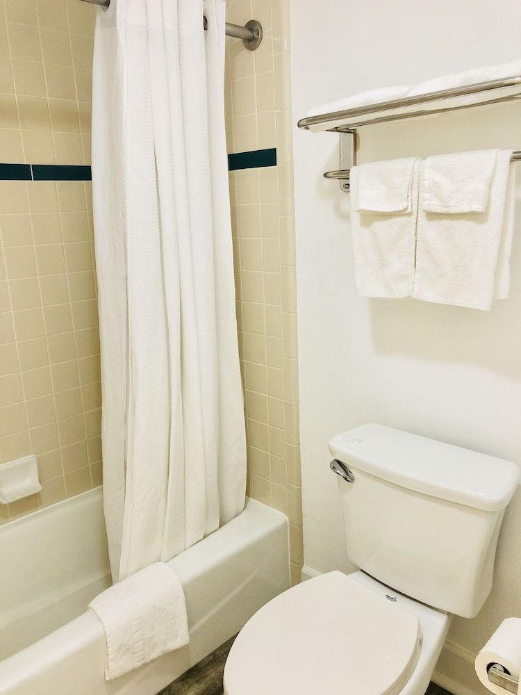 BridgePoint Inn Daly City Room, 1 Queen Bed, Non Smoking 6