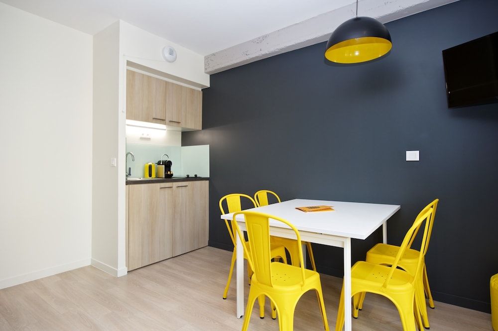 undefined Staycity Aparthotels, Lyon Rue Garibaldi 9