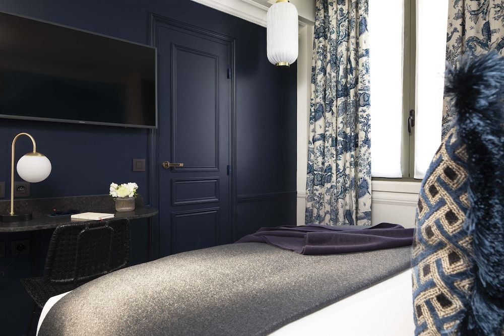 Hôtel Gramont Classic Room 10