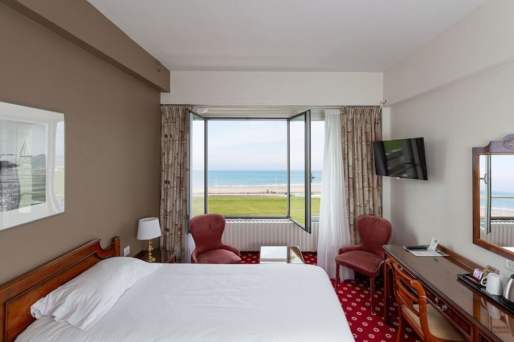 Hotel Aguado Twin Room, Sea View 6