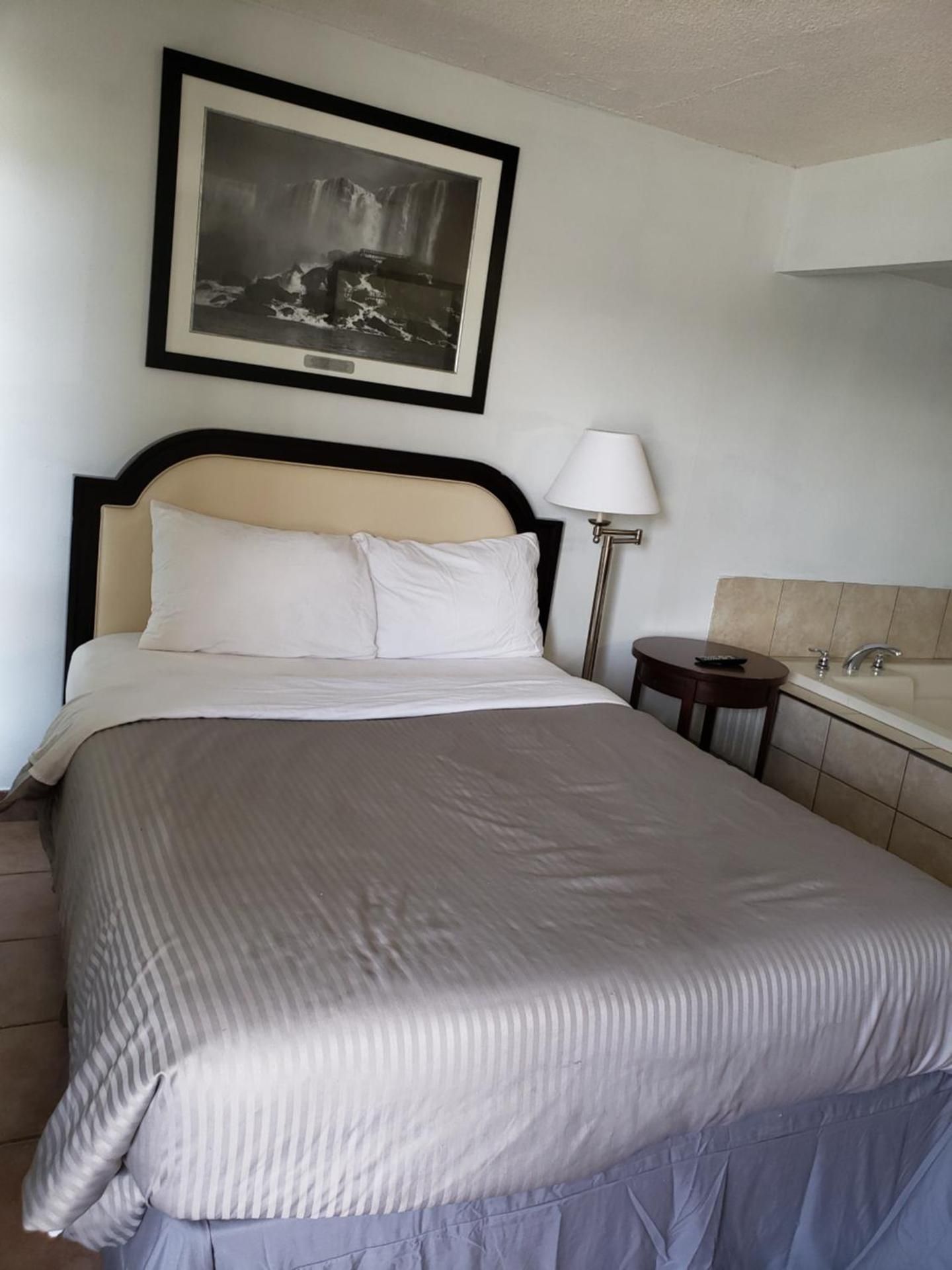 undefined Niagara Falls Courtside Inn 9