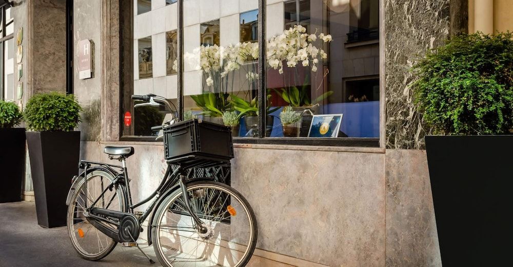 undefined Hotel Du Ministere 2