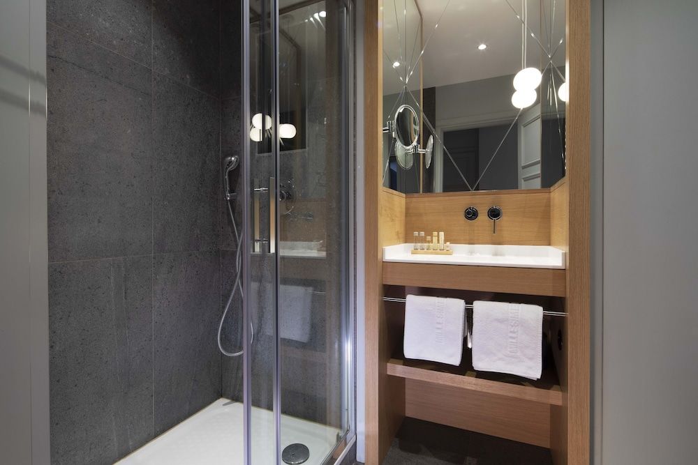 Millésime Hôtel Standard Double Room 9