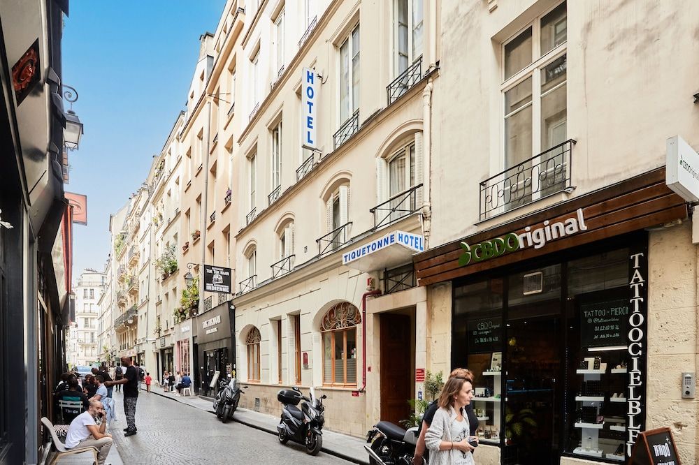 undefined Hotel Tiquetonne 5