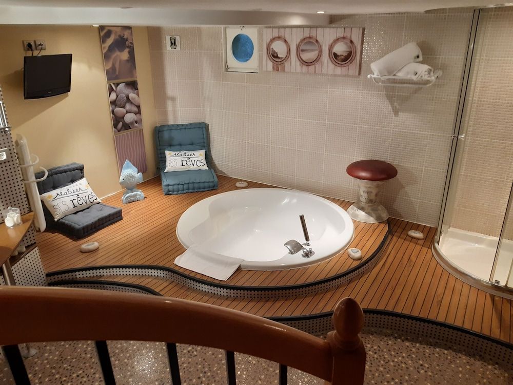 Deluxe Duplex