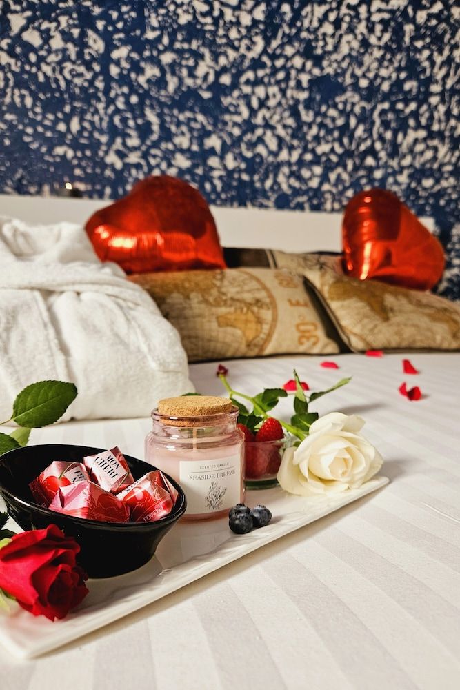 Romantic Suite, 1 King Bed, Sauna