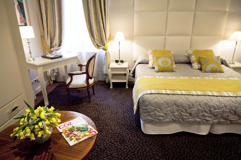 undefined Grand Hotel Des Terreaux 9