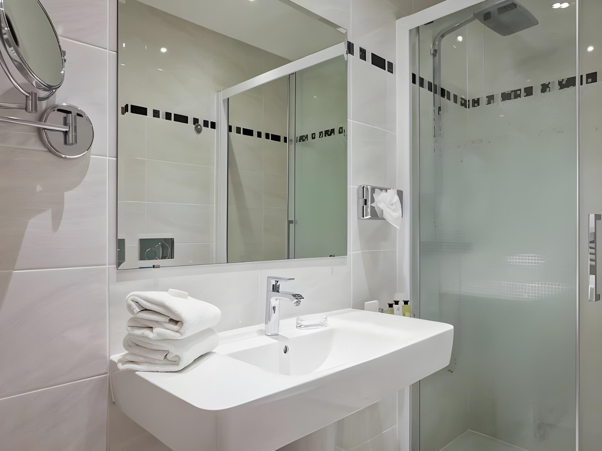 undefined Grand Hotel Des Terreaux 7