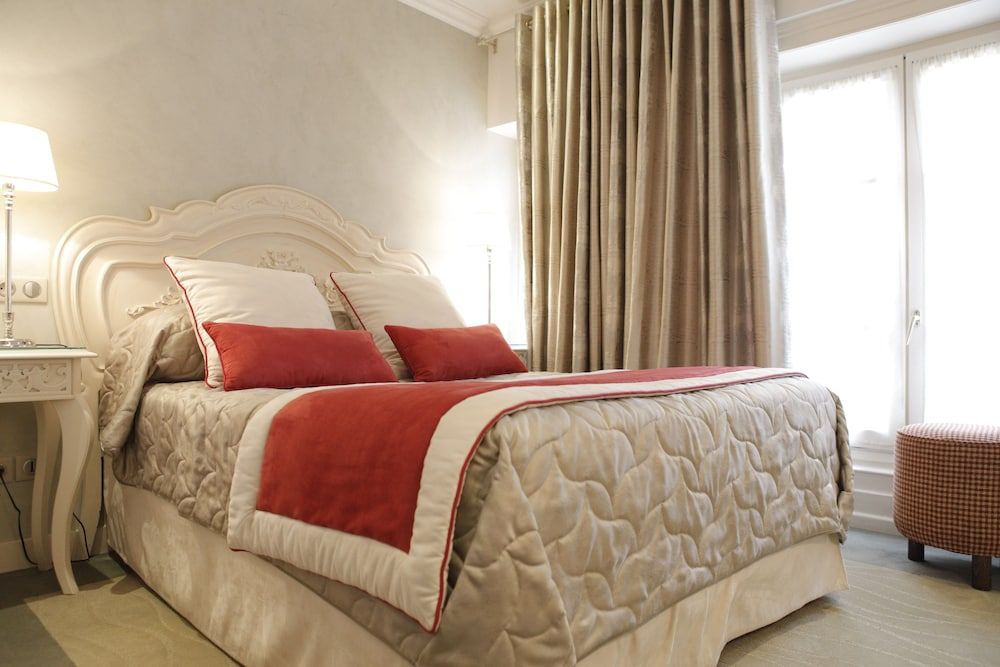 Grand Hotel Des Terreaux Standard Double Room 2