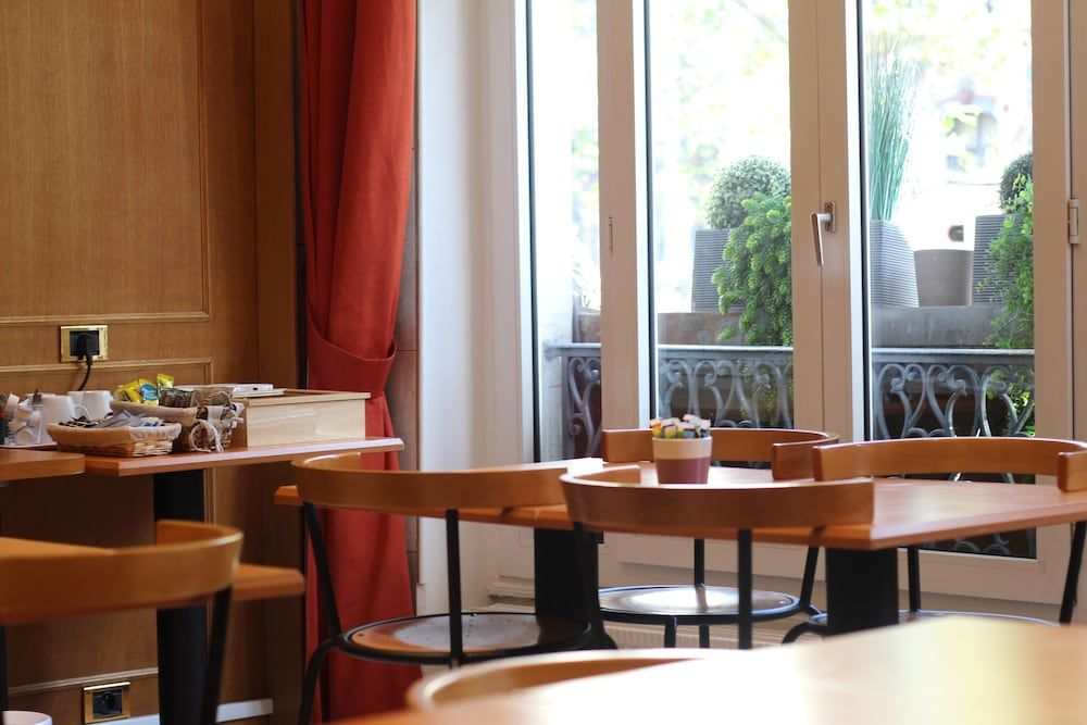 undefined Hotel Cosmotel 7