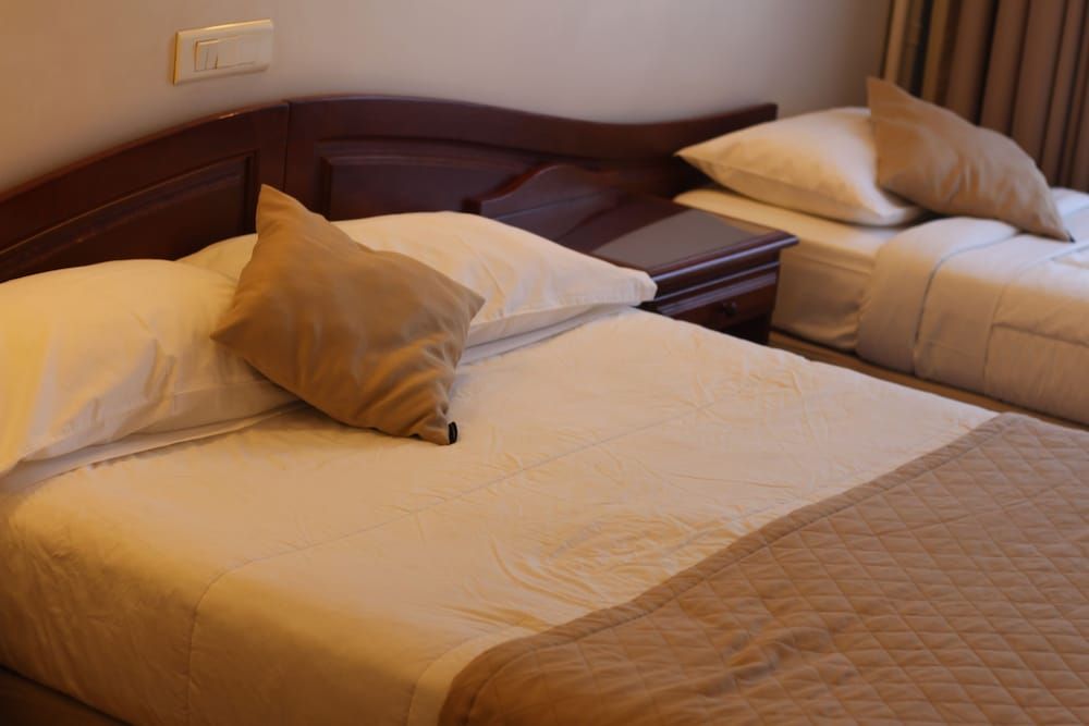 undefined Hotel Cosmotel 9