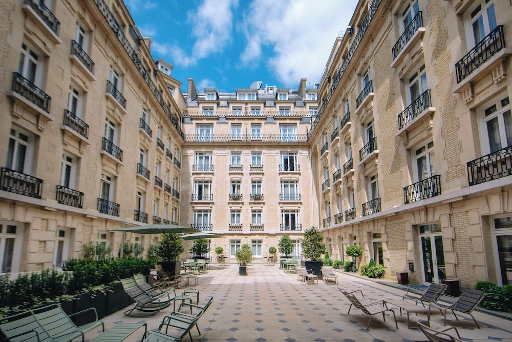 undefined Fraser Suites Le Claridge Champs-Elysées 3