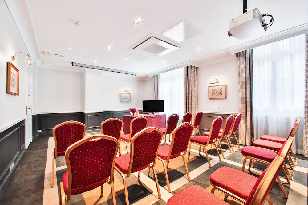 undefined Fraser Suites Le Claridge Champs-Elysées 9