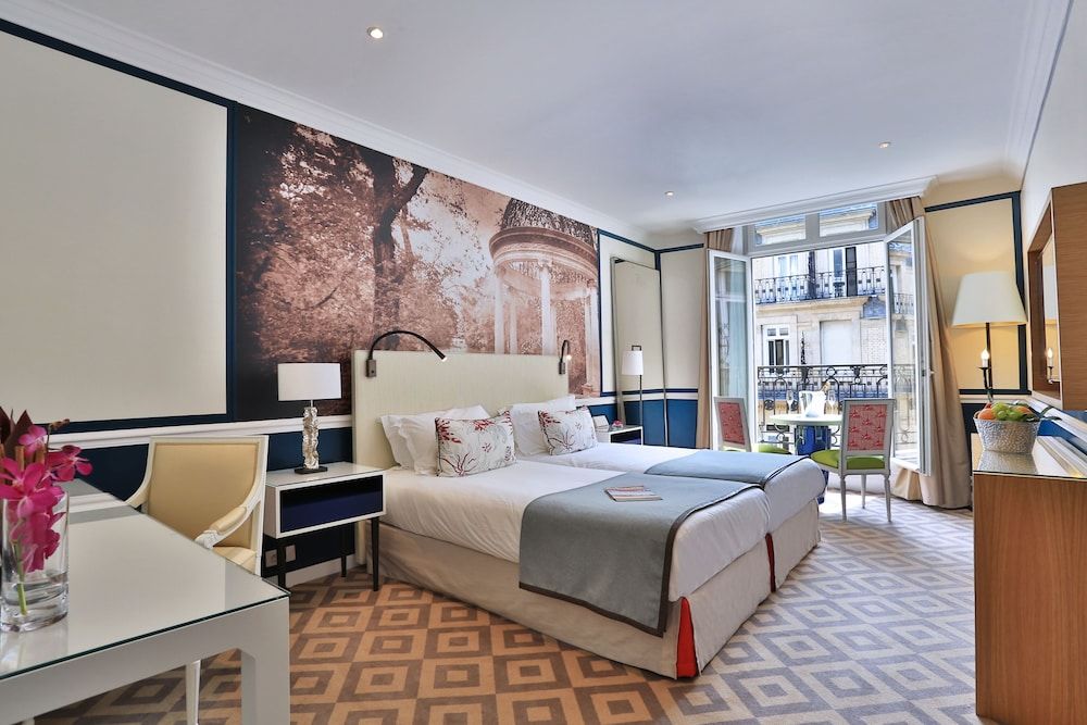 Fraser Suites Le Claridge Champs-Elysées Deluxe Suite
