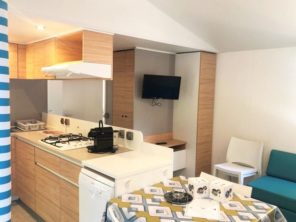 Mobile Home Girolata (3 bedrooms & 2 bathrooms)