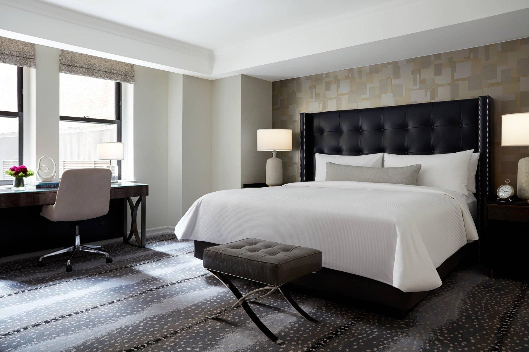 Central Park Deluxe Suite, Executive lounge access, 1 Bedroom Larger Suite, 1 King