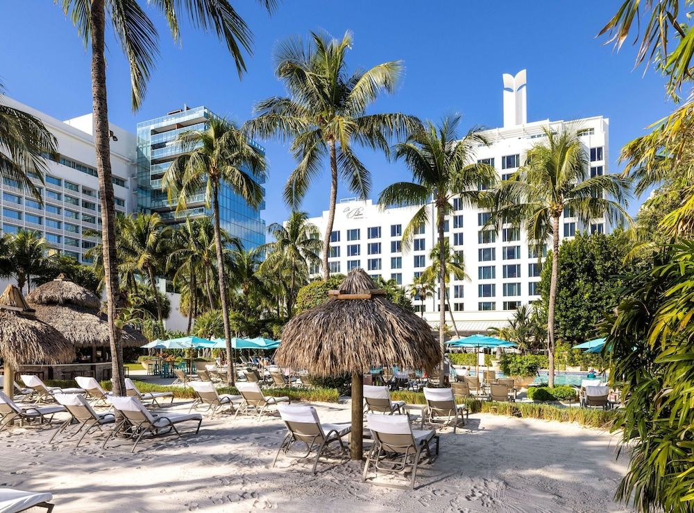 undefined The Palms Hotel & Spa 2