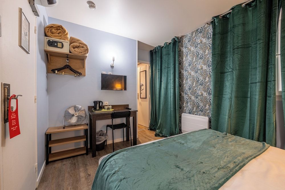 Hotel Relais Bergson Classic Double Room 8