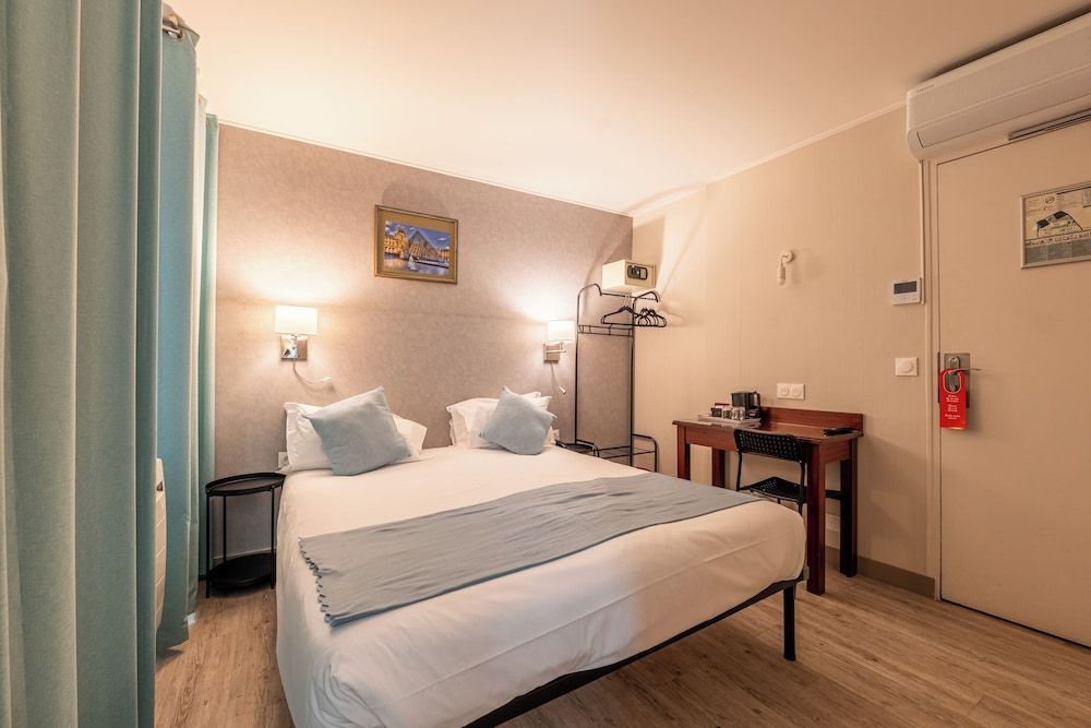 Hotel Relais Bergson Classic Double Room 7