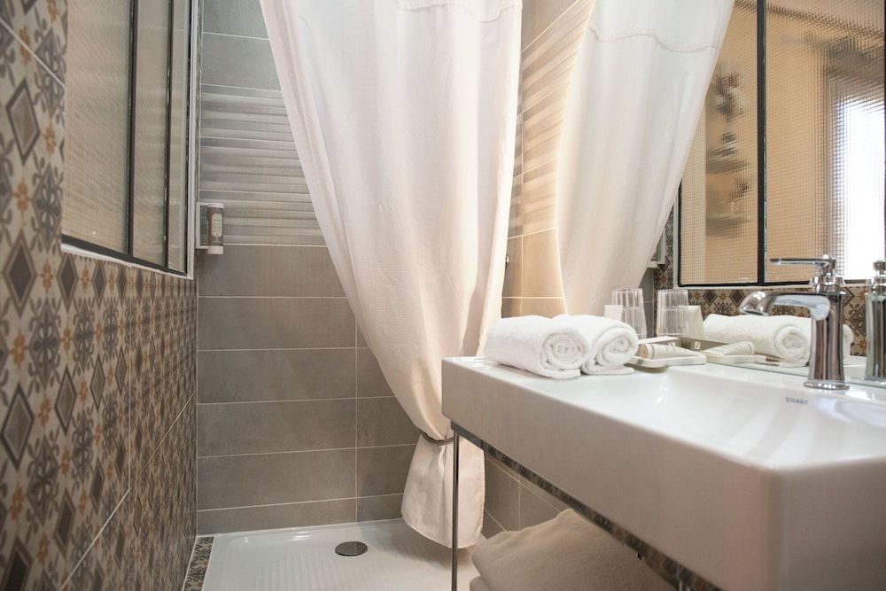 Hôtel La Casa Païral Standard Double Room 4