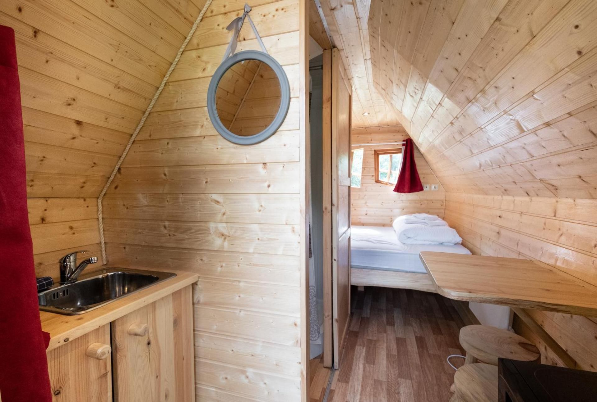  Magic Cabin