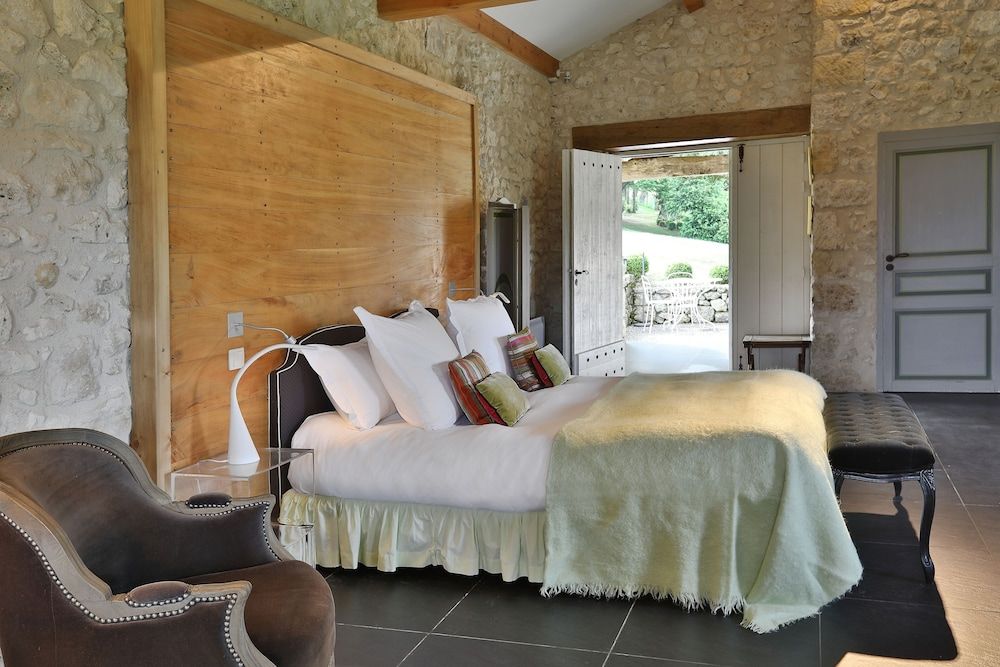 Room (Le Moulin)