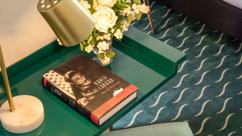 Hôtel des Deux-Iles - Notre-Dame Classic Double Room (La Mini Duo) 5