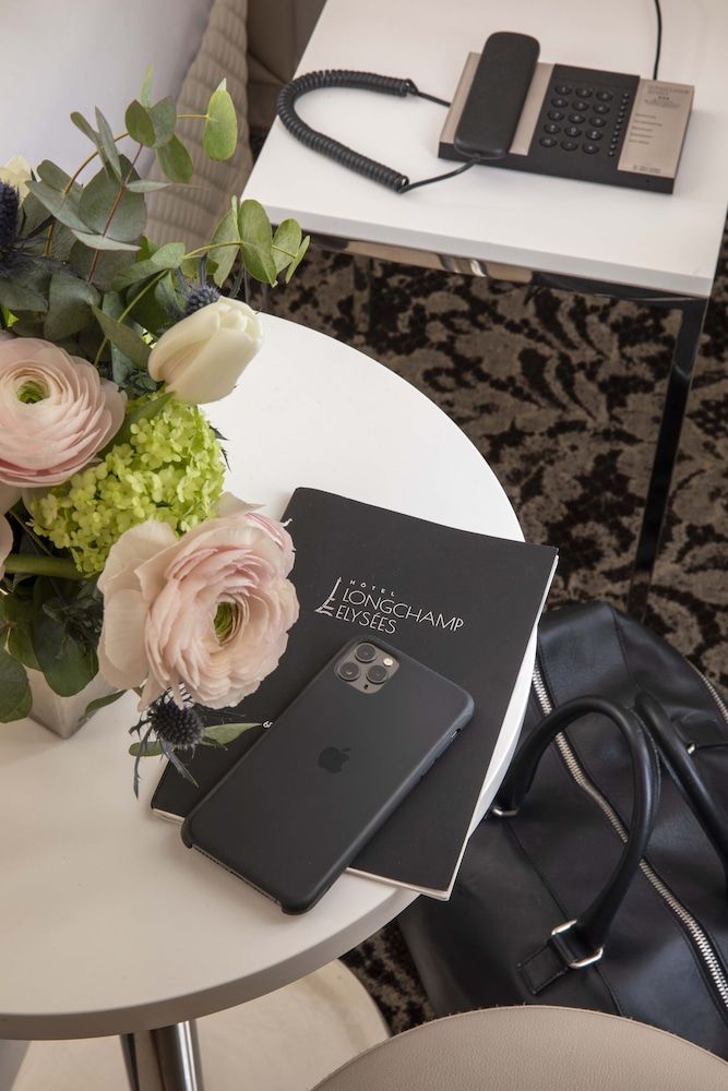 Hotel Longchamp Elysees Standard Double Room 11