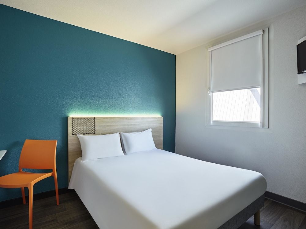 Room, 1 Double Bed, Private Bathroom (Cabrio)