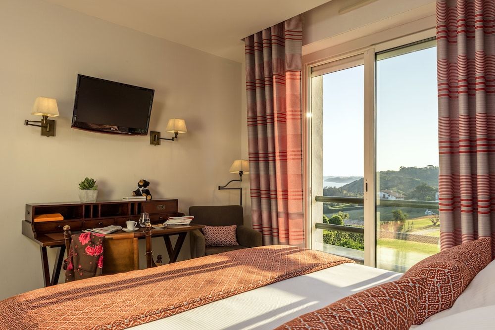 Club Double or Twin Room