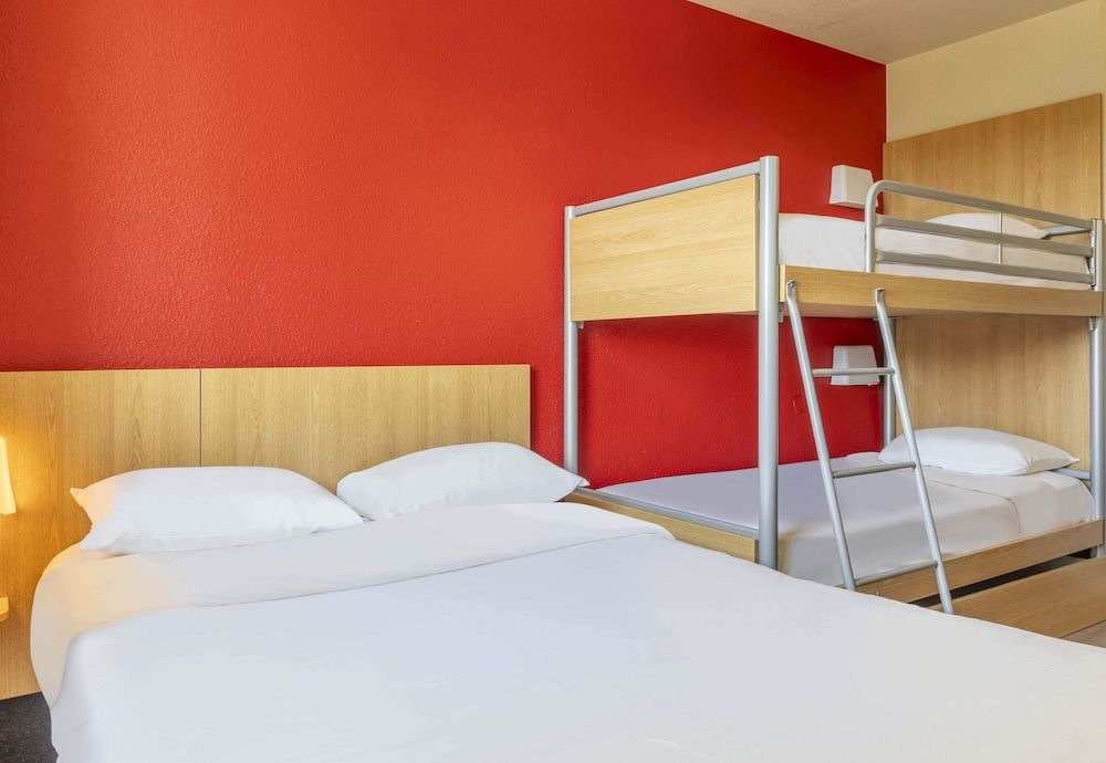 B&B HOTEL Toulon Ollioules