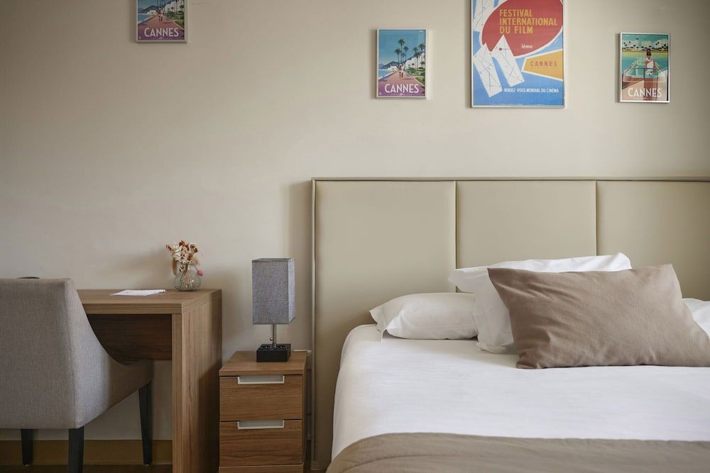 Des Congrès et Festivals Comfort Double Room, 1 Double Bed