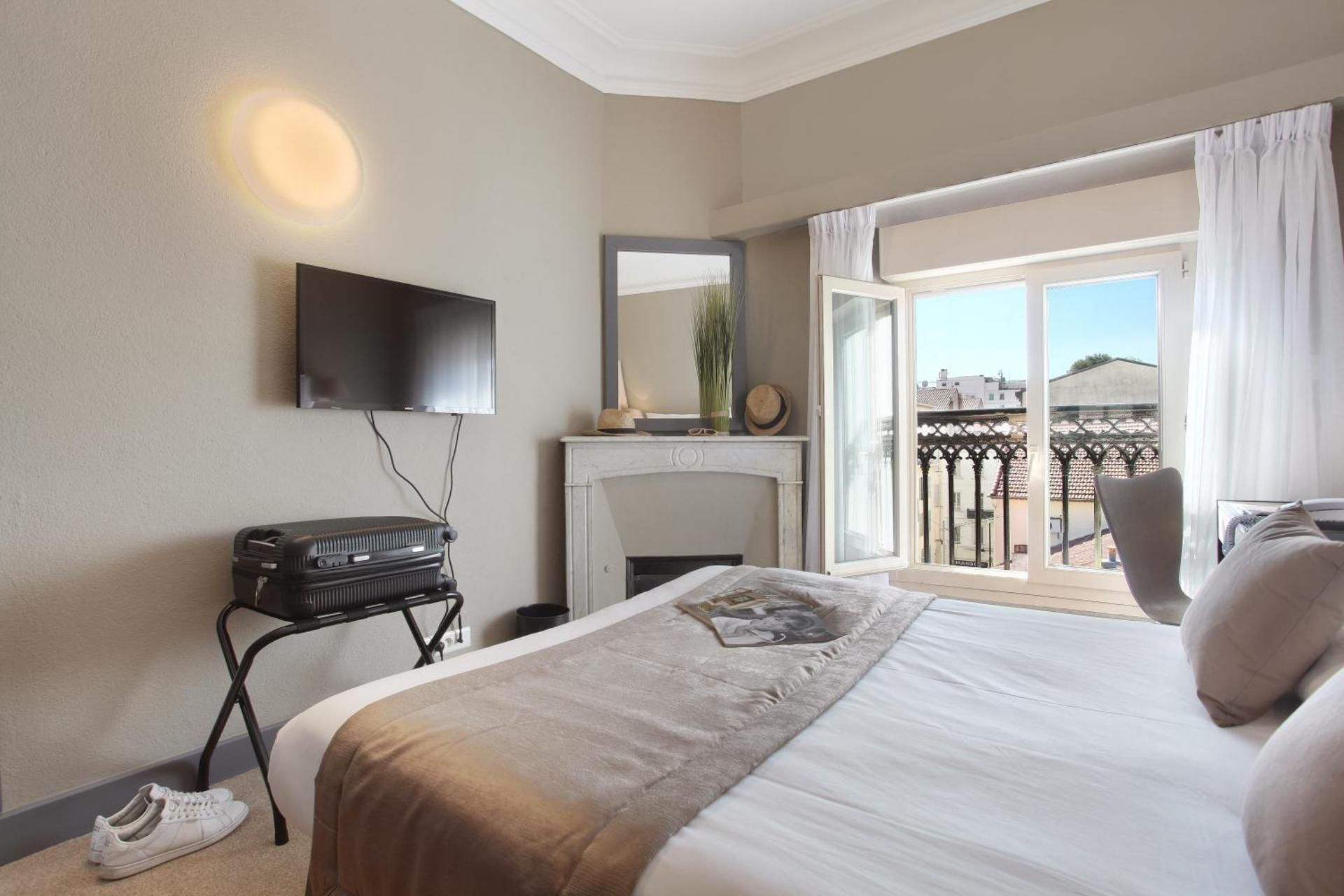 La Villa Tosca Standard Double Room 4