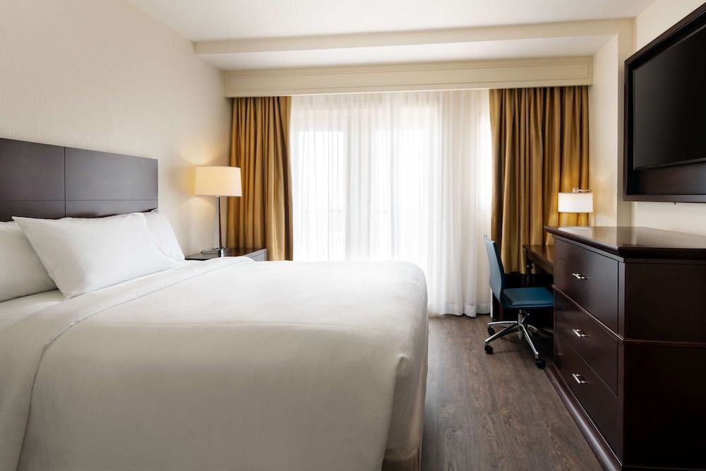 2 Bedroom Suite