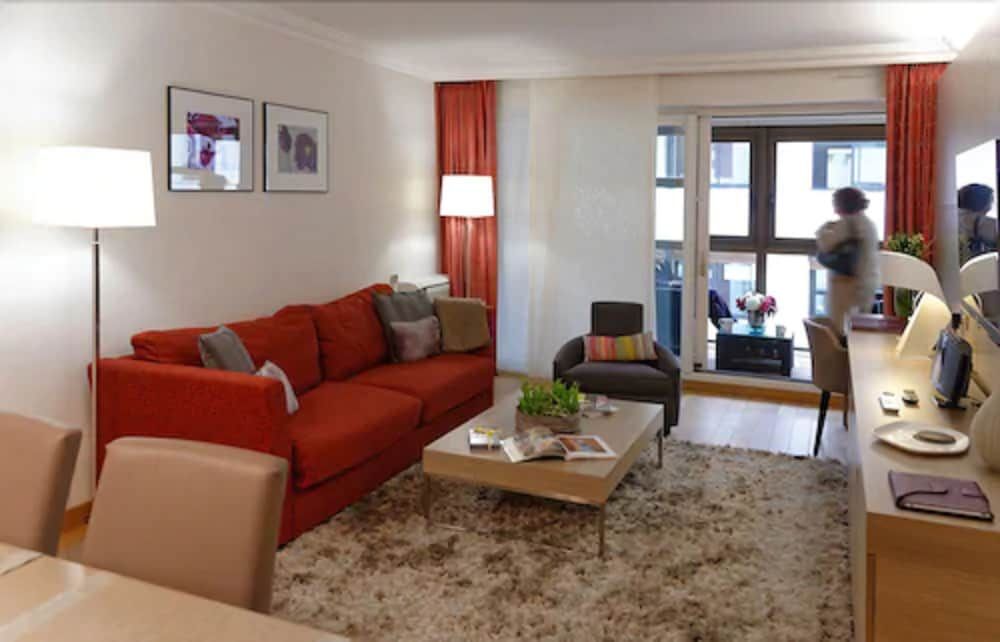 undefined Résidence Alma Marceau 7