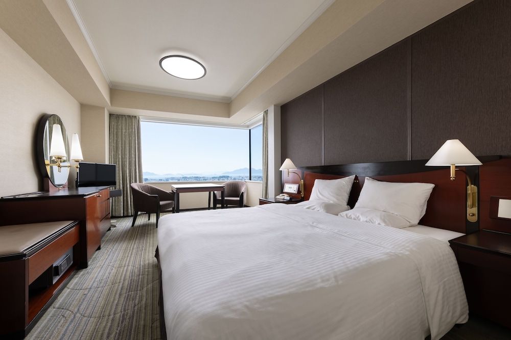 Superior Double Room, 1 King Bed, Non Smoking (26F.~28F.)【31㎡】