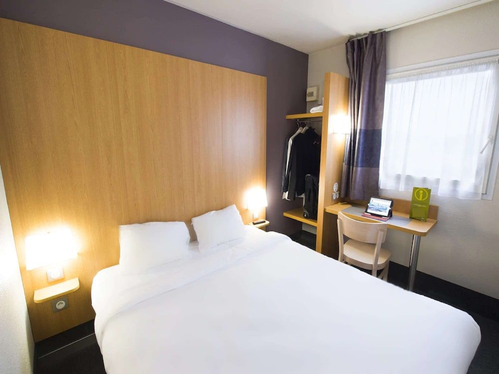 Kyriad Direct Clermont Ferrand Nord - Gerzat Standard Room, 1 Double Bed 3