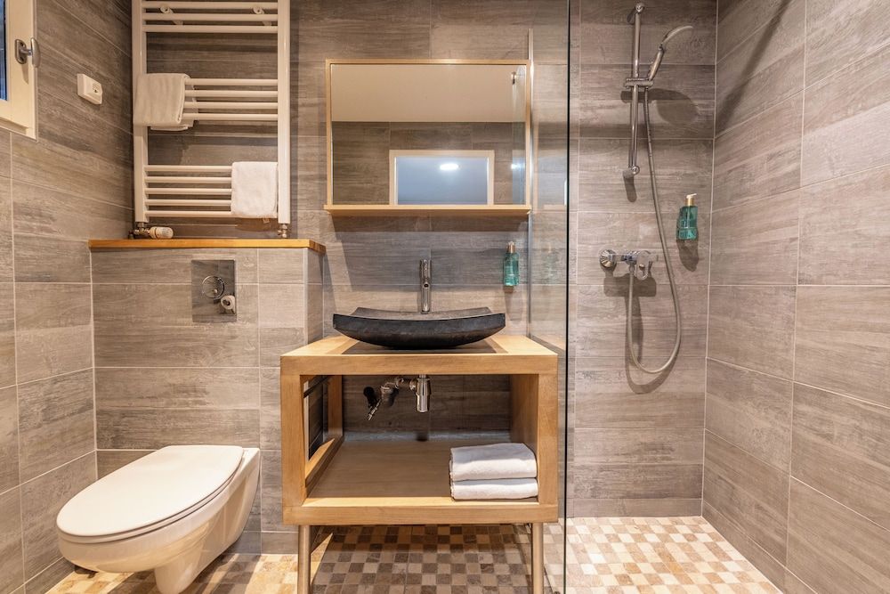 Hôtel Quai des Pontis Room (Quadruple Room Garden View) 3