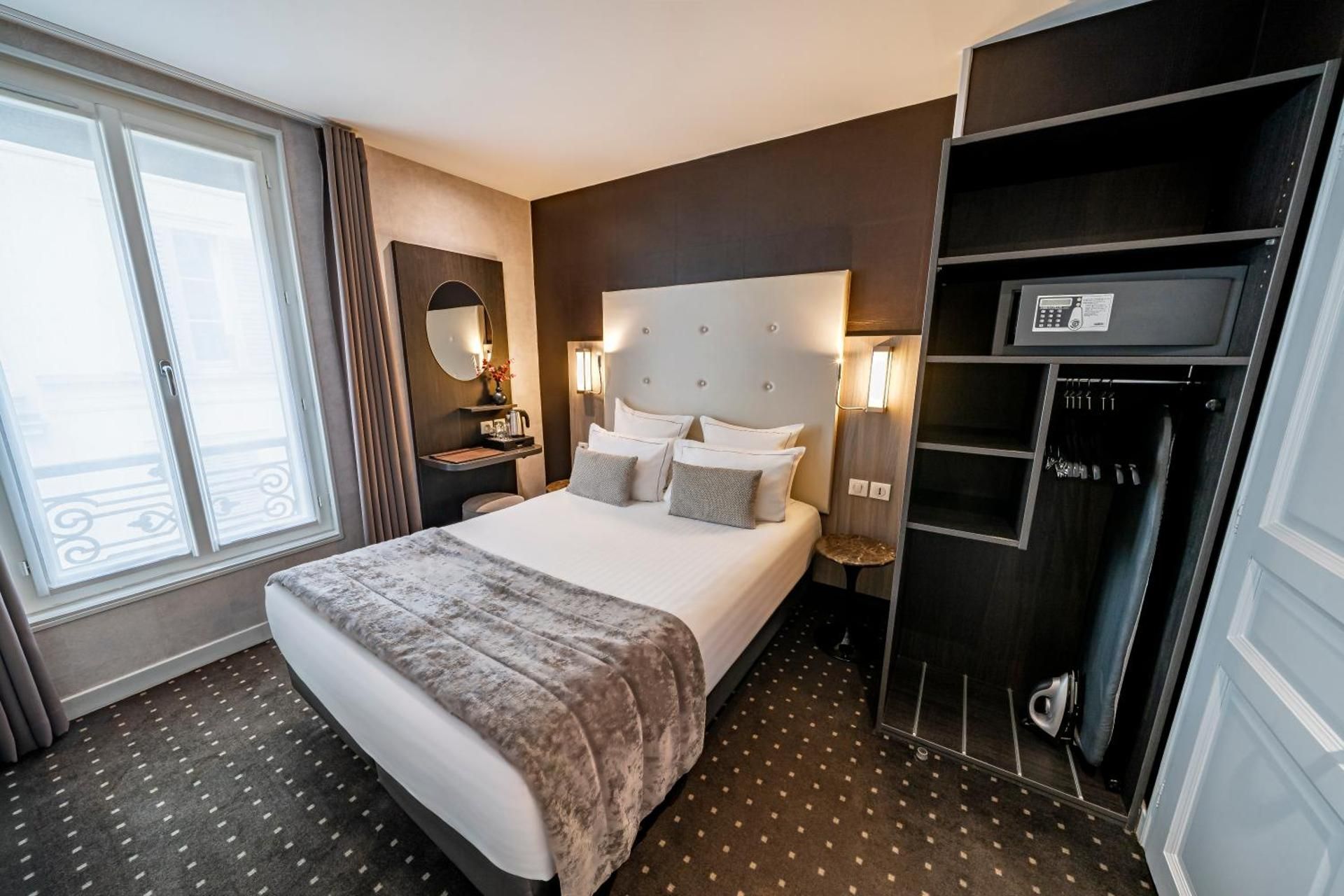 Adjacent Double Rooms - Non-Smoking