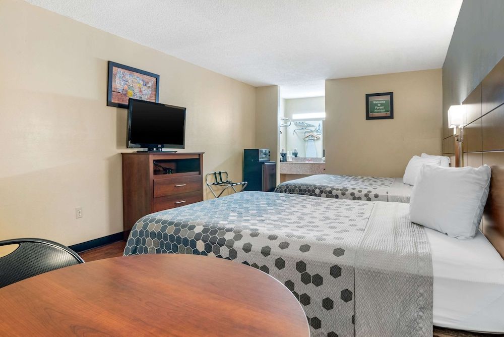Standard Room, 2 Queen Beds, Non Smoking