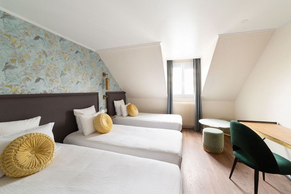 undefined Hôtel Moris