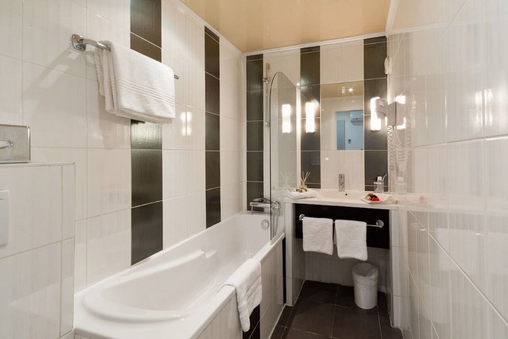 Hôtel Moris Double Room 7