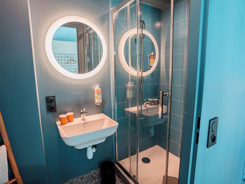 greet hotel Montpellier Aeroport Parc des Expos Double Room, 1 Double Bed (Little POP ) 6